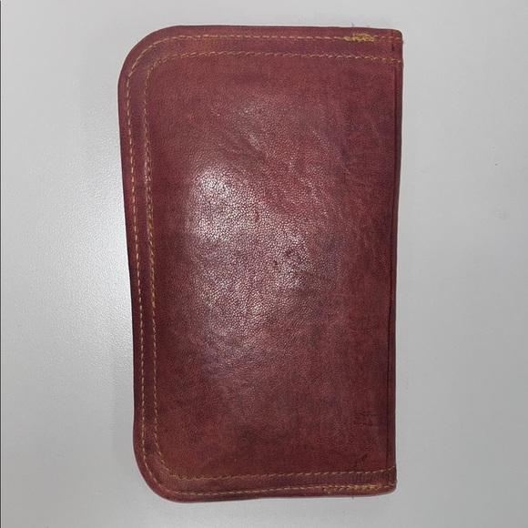 Embossed Leather Wallet - Picture 3 of 11